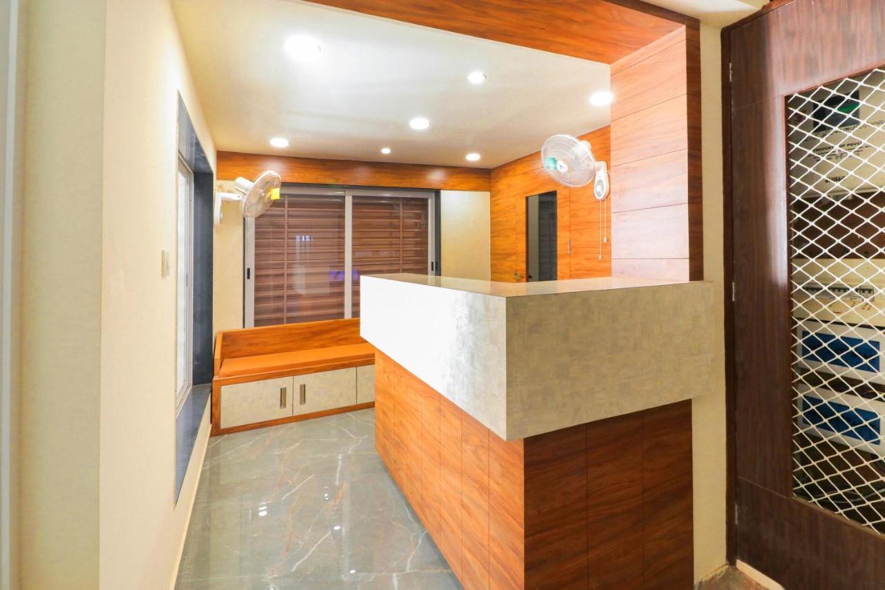 Oyo 63903 Hotel Shree Ram Villa ทวารกา ภายนอก รูปภาพ